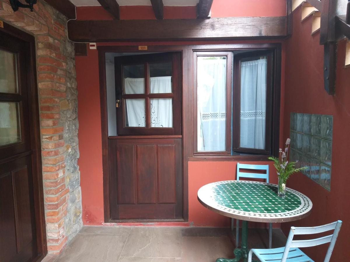 Posada Las Mananitas Cobreces Exterior photo